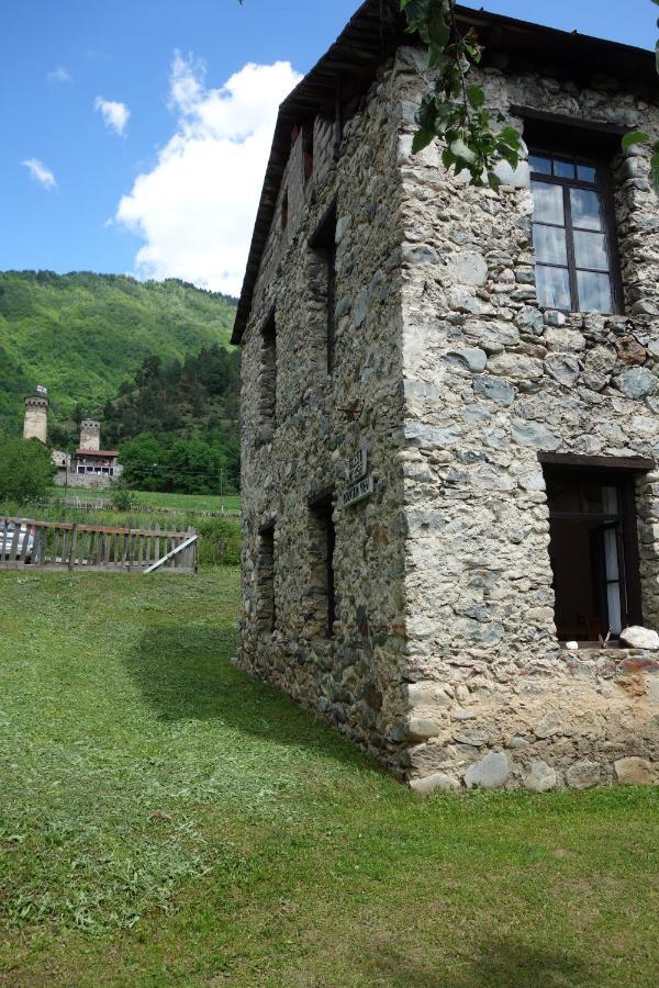 Guesthouse Mountain View Mestia Exterior photo